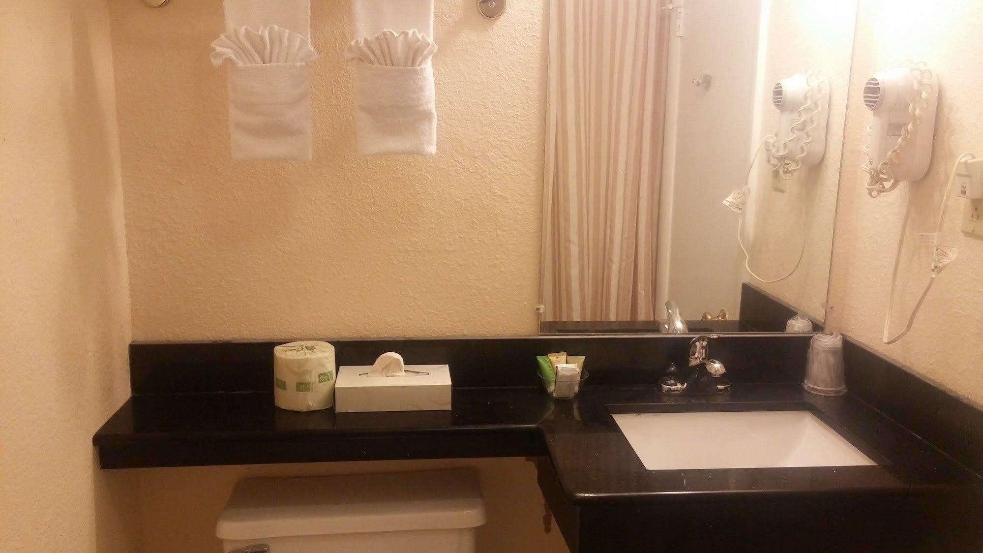 Anchorage Inn Rochester Zewnętrze zdjęcie